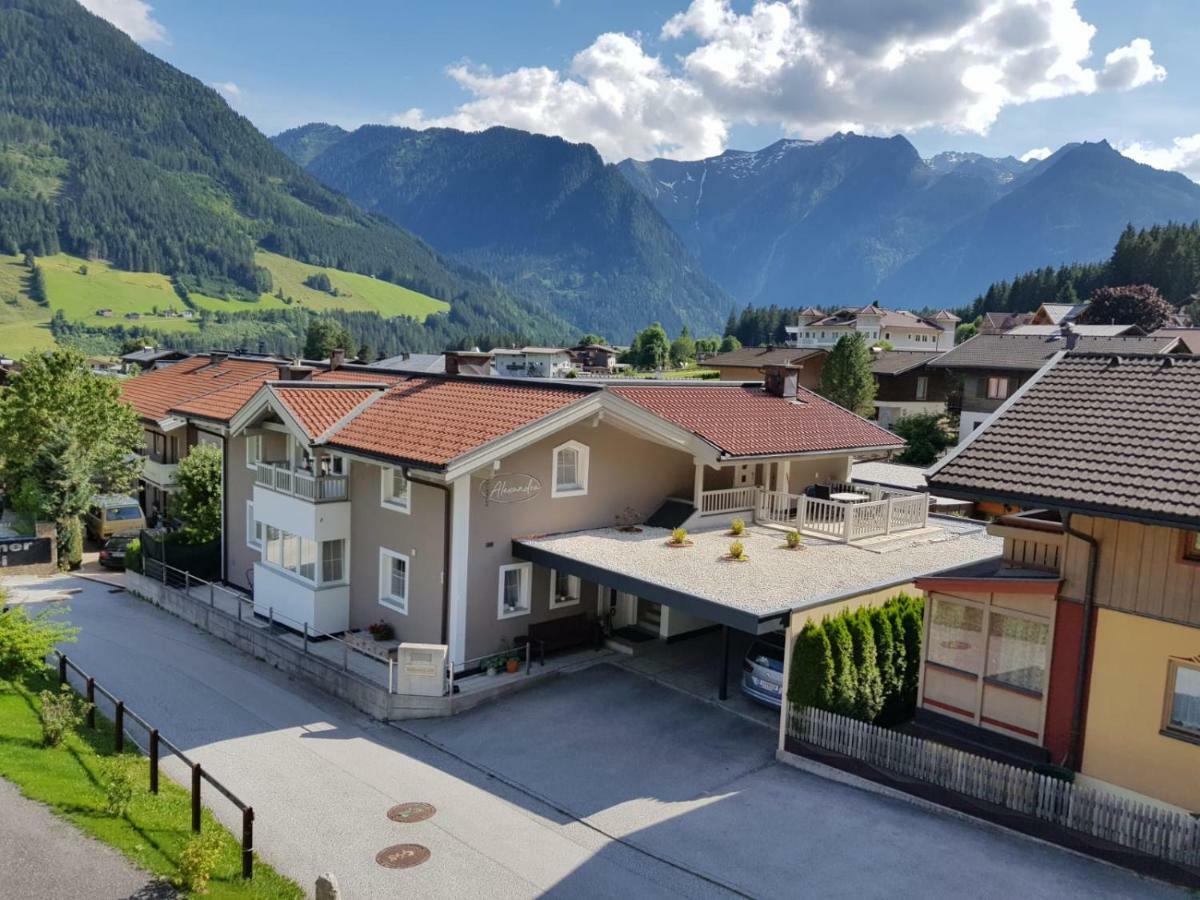 Appartement Alexandra Neukirchen am Großvenediger المظهر الخارجي الصورة
